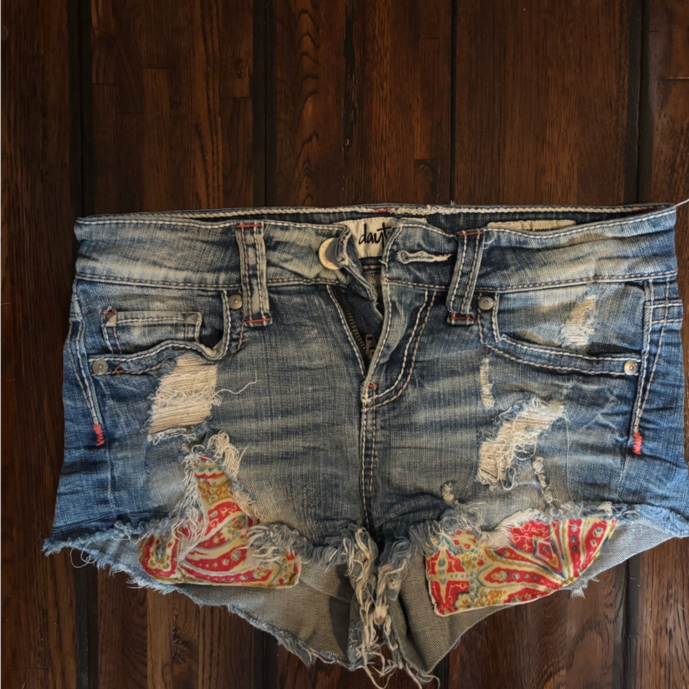 Daytrip Distressed Denim Shorts with Red Accents